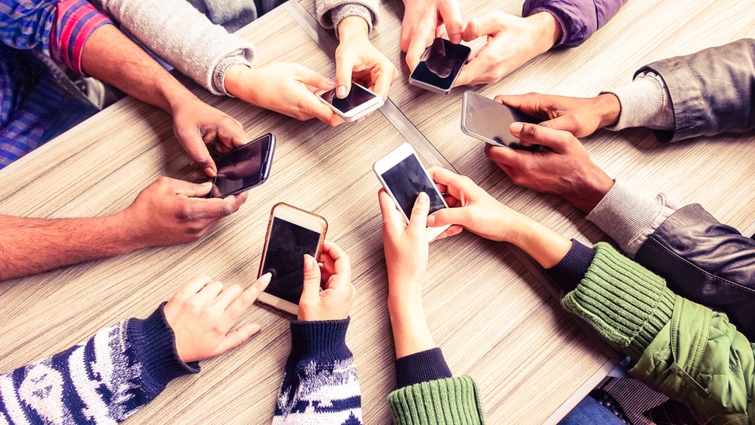 Rakamlar açıklandı: Türkiye'de sosyal medya kullanım süresi dünya oranının üzerinde