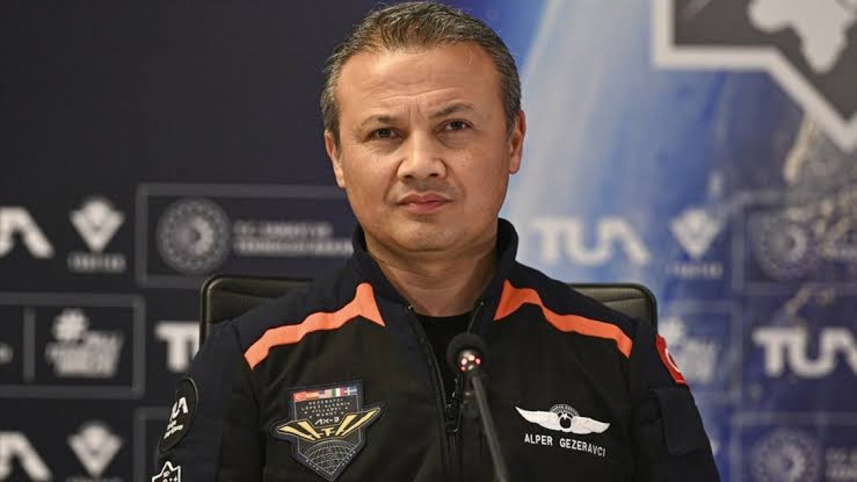 Alper Gezeravcı, Dünya’ya adım attı görevi değişti! Uzay deneyleri çok konuşulmuştu