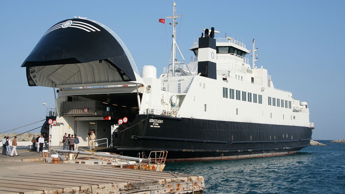 Gökçeada ve Bozcaada'ya yarın yapılacak seferler iptal