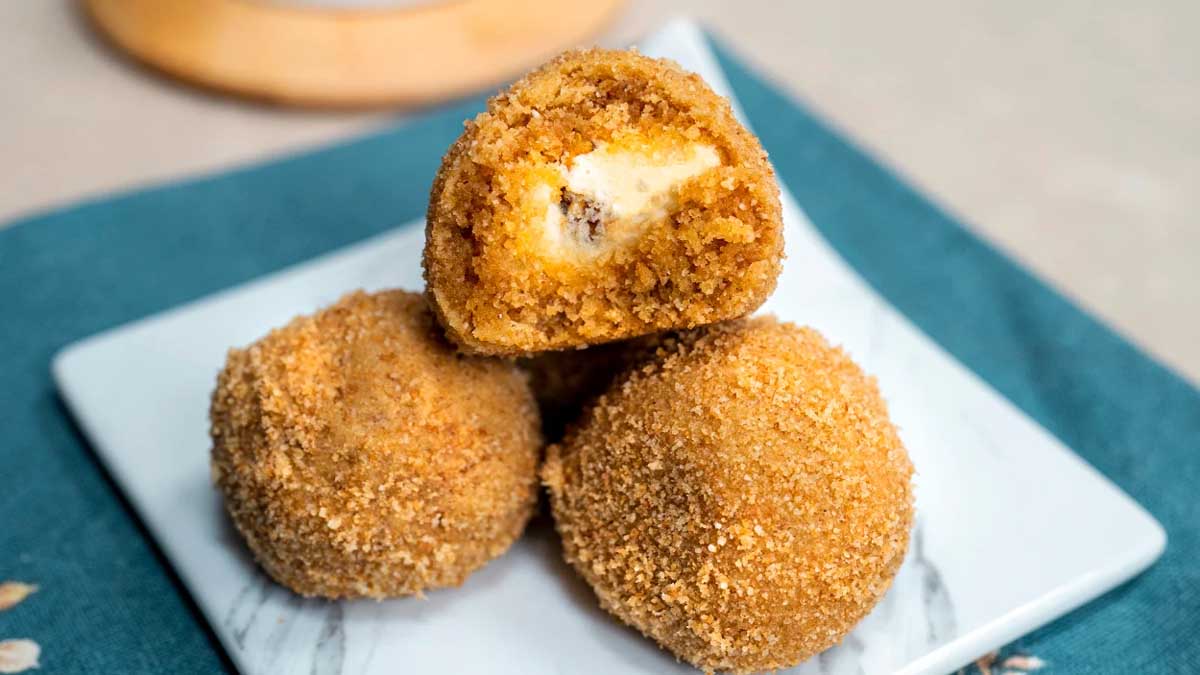 Bu kurabiye çocukluğunuzu hatırlatacak! Lokumlu bisküvili kurabiye tarifi: Bir ısırığı ağızda şölen yaşatacak