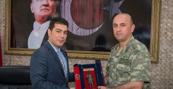 Tunceli'nin eski Jandarma Alay Komutanı Kurmay Pilot Albay Atila Tamer tutuklandı