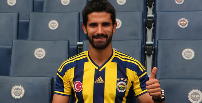 Valencia Alper Potuk'u transfer etmek istiyor