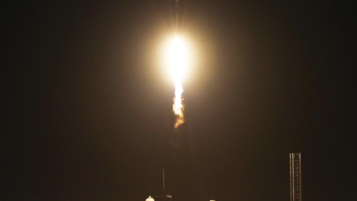 52 yıl sonra Ay’a yolculuk