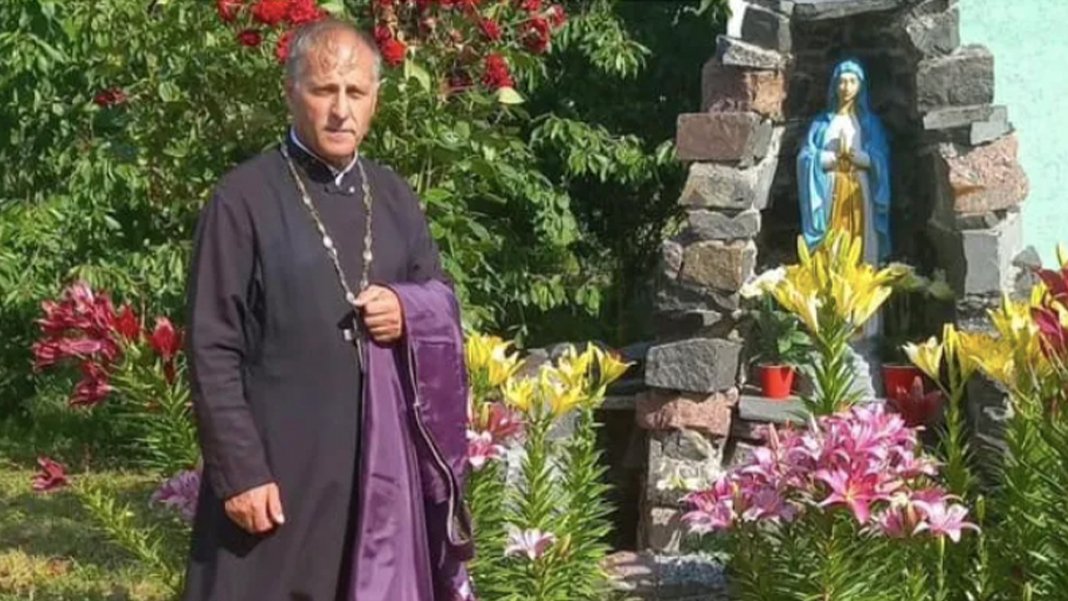 Rusya'nın işgali altındaki Herson'un bir kabasında rahip öldürüldü