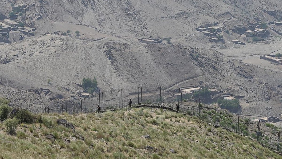 Taliban: Pakistan'la olan sınırı tanımayacağız