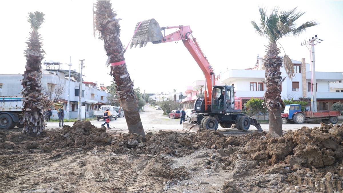 Burhaniye’nin yeşil alanları artıyor