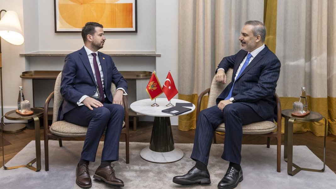 Fidan, Karadağ Cumhurbaşkanı ve Kosova Başbakan Yardımcısı'yla görüştü