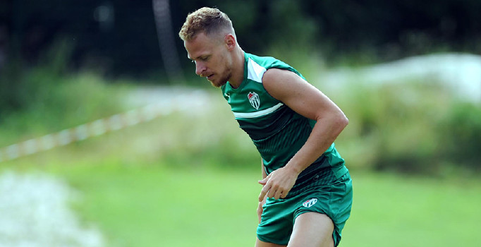 Al Wahda, Bursaspor'dan ayrılmak isteyen Dzsudzsak ile anlaşmaya vardı