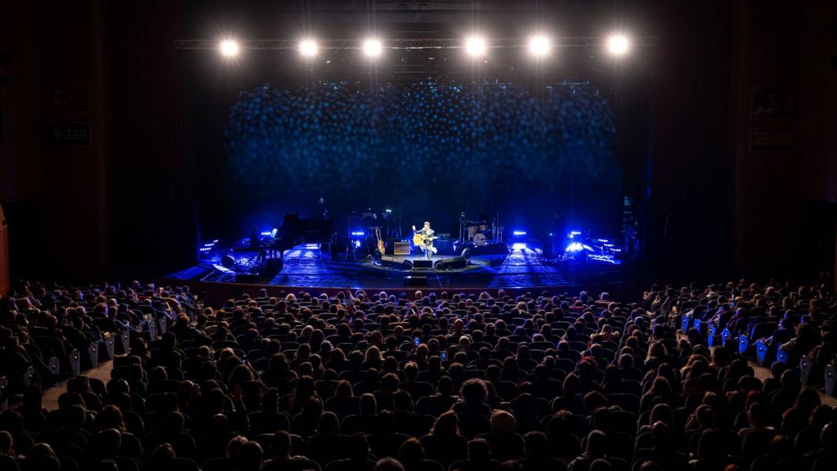 Caz Konserleri’ne Kenan Doğulu ile muhteşem final