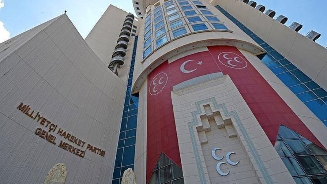 MHP listeleriyle birlikte YSK'da