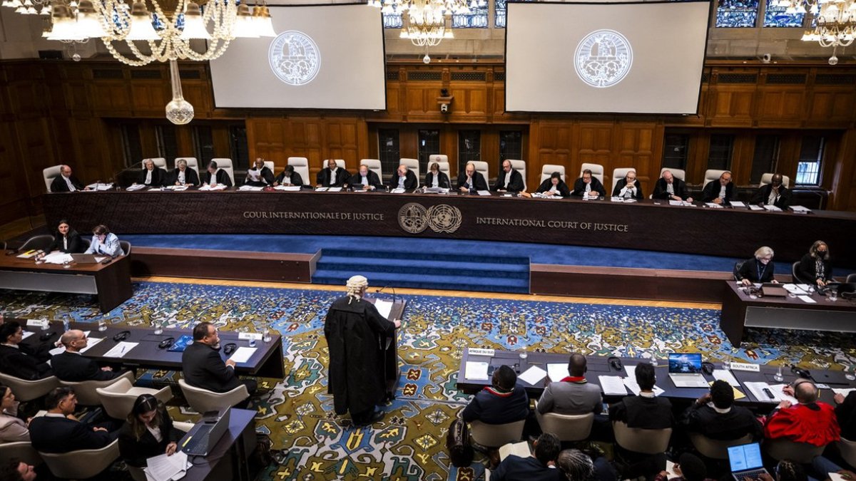 İsrail'e yönelik soykırım davası başladı: İsrail sanık sandalyesinde