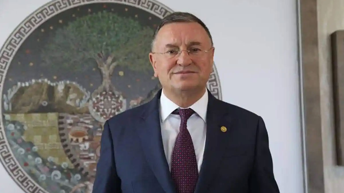 Hatay'da yeniden aday gösterildi: Hep birlikte buluşmaya davet ediyorum