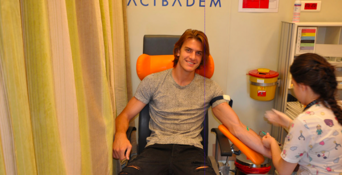 Atınç Nukan ve Eslem Öztürk, sağlık kontrolünden geçti