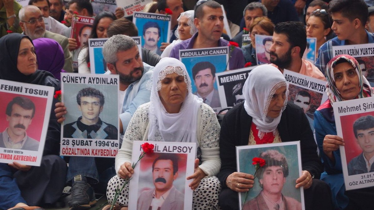 Eylemler aynı kararlar farklı: Cumartesi Anneleri'ne 'siyasi yasak' istendi