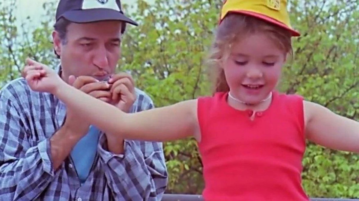 Kemal Sunal ile Garip filminde yer almıştı! Sunal'ın minik arkadaşı Fatoş'un son hali şaşırttı