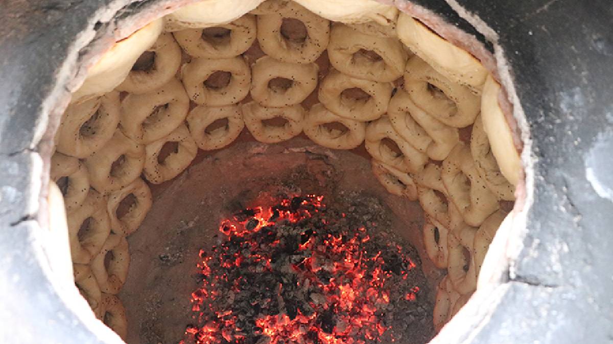 Bu ekmek öyle ünlü ki kargoyla 81 ile gönderiliyor! 6 ay boyunca bozulmuyor: Tadına bakan ‘böyle ekmek yemedim’ diyor