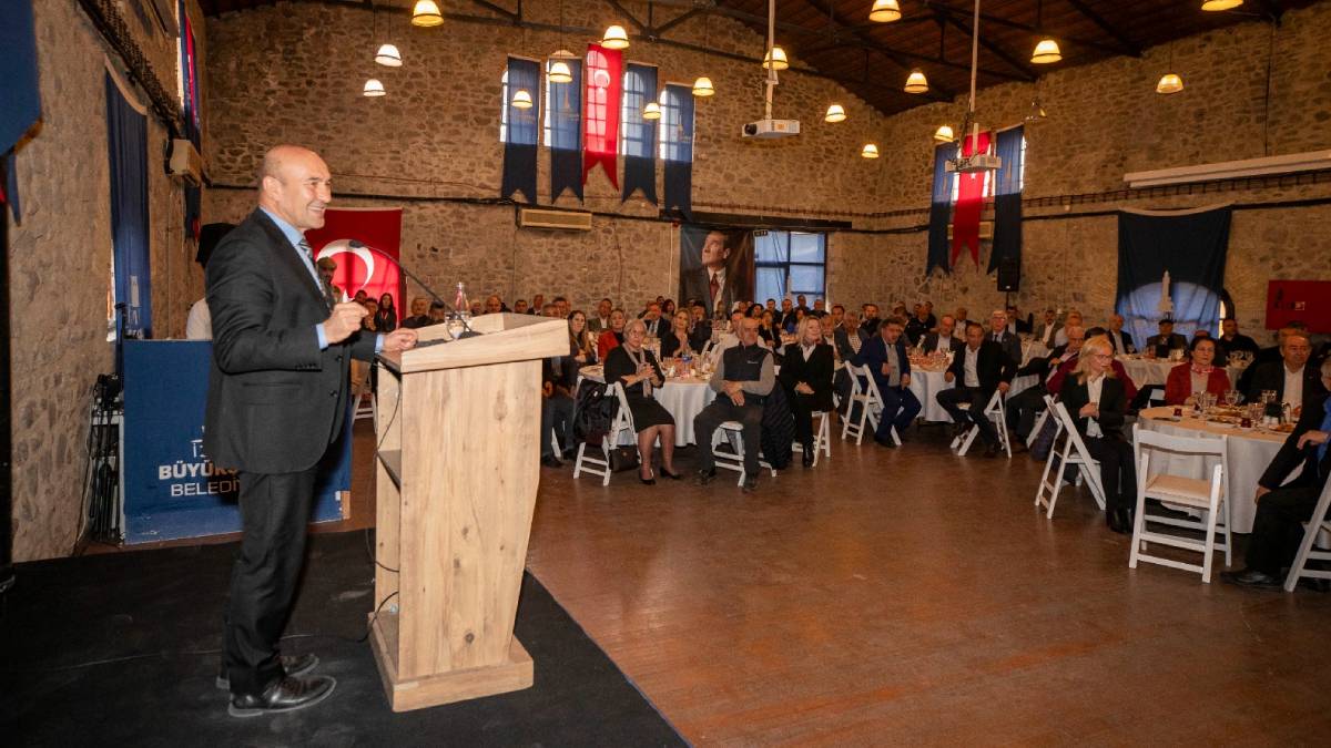 Muhtarlardan Başkan Soyer’e teşekkür