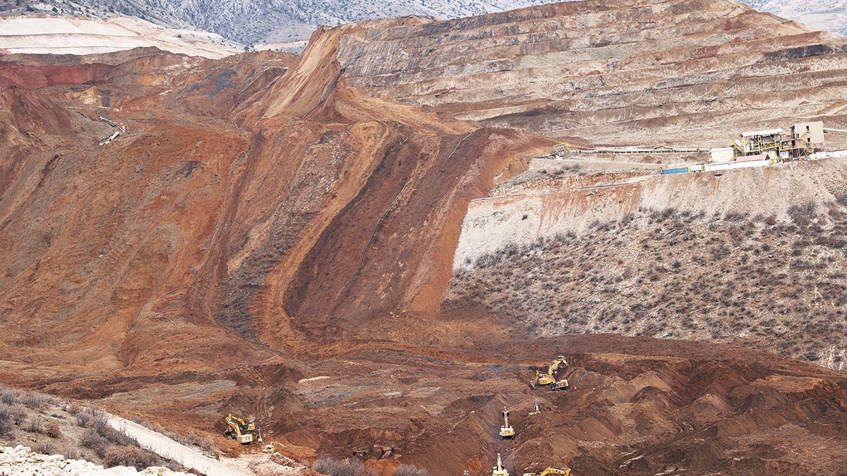 Maden yasası 29 kez niye değişir