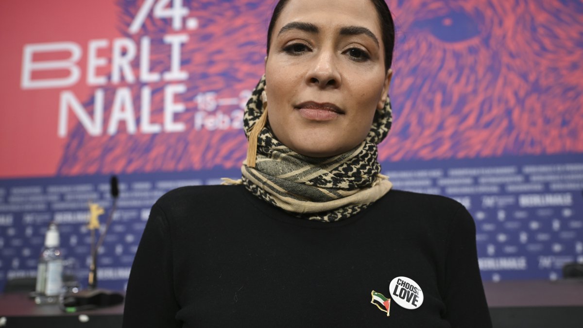 Berlin Film Festivali'ne katılan Yasmine Al Massri'den Filistin'e destek
