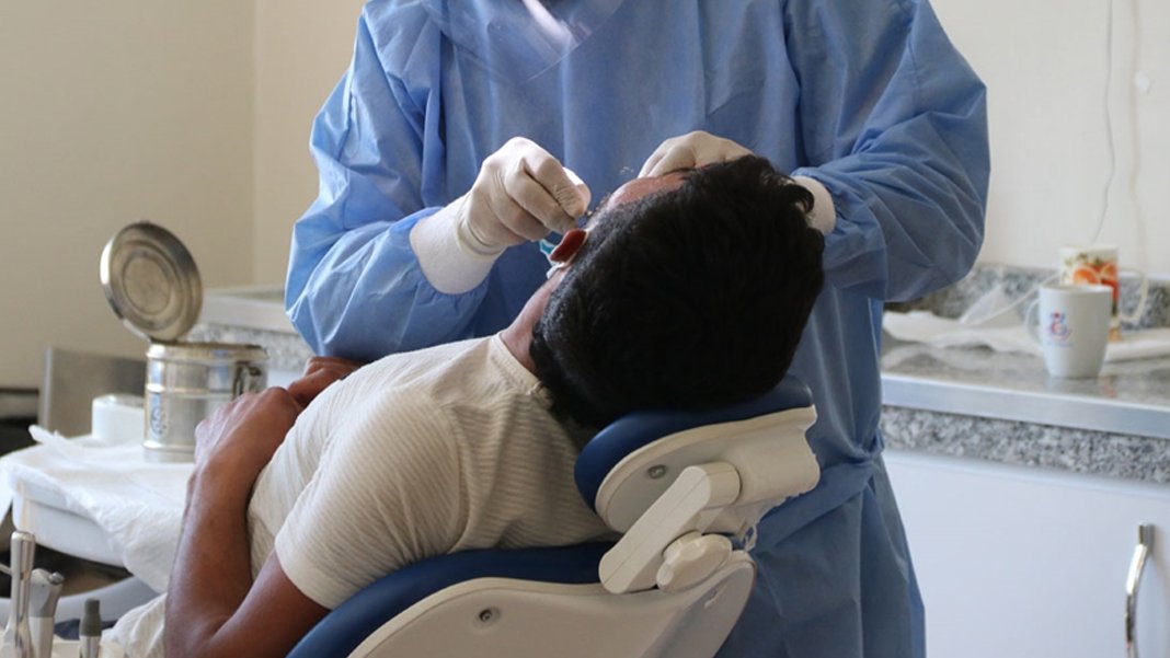 Adana'da diplomasız diş hekimi operasyonu