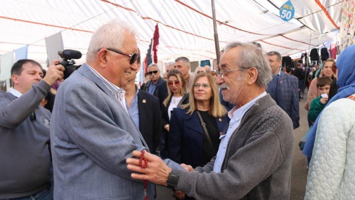 Başkan Posbıyık’a, Cumartesi Pazarı’nda sevgi seli