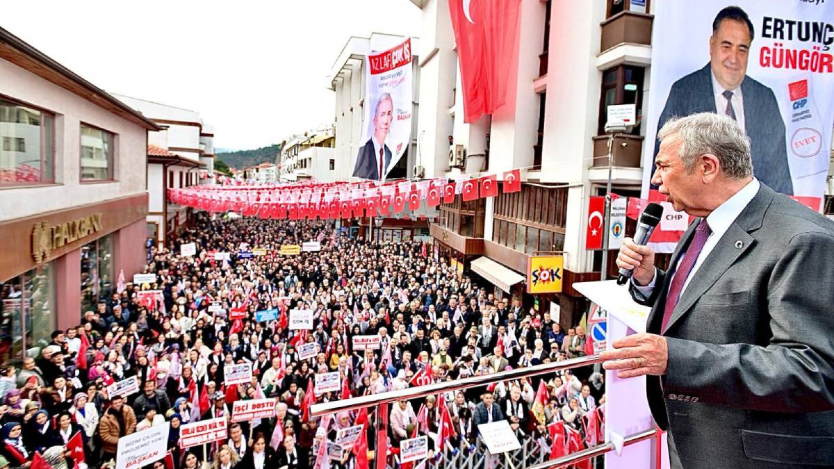 Mansur Yavaş Nallıhan’da: “Az oya az, çok oya çok hizmet felsefesi bitti”