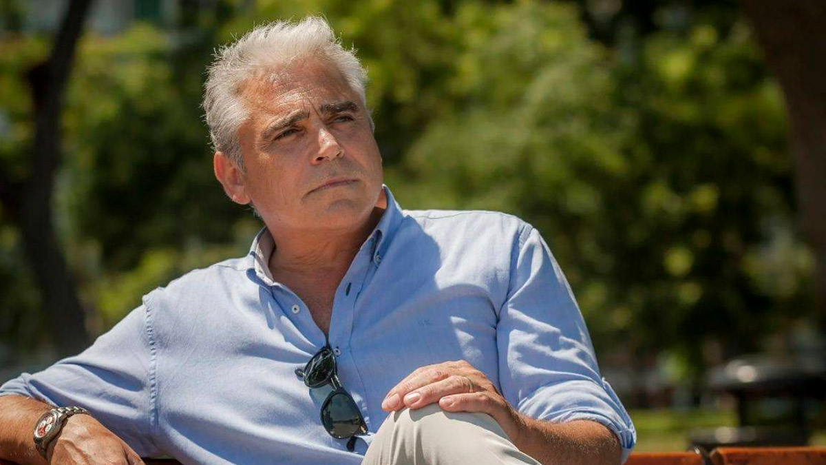 Türk sinemasının acı günü: Ünlü oyuncu Tolga Savacı hayatını kaybetti