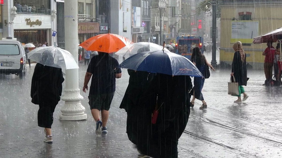 Meteoroloji'den 10 kente uyarı: Sağanak yağış geliyor