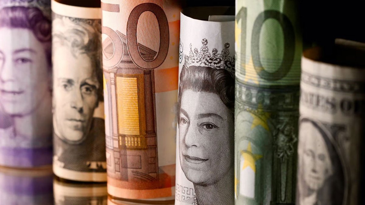 Piyasalarda tansiyon dinmiyor: Dolar ve eurodan yeni rekor