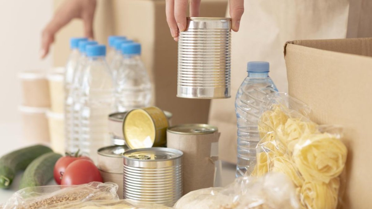 Fiyat arttı, ürün azaldı! 450 TL'lik Ramazan kolisinde et, süt, peynir yok