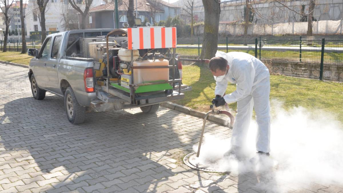 Rögar kapaklarında ilaçlama çalışmaları devam ediyor