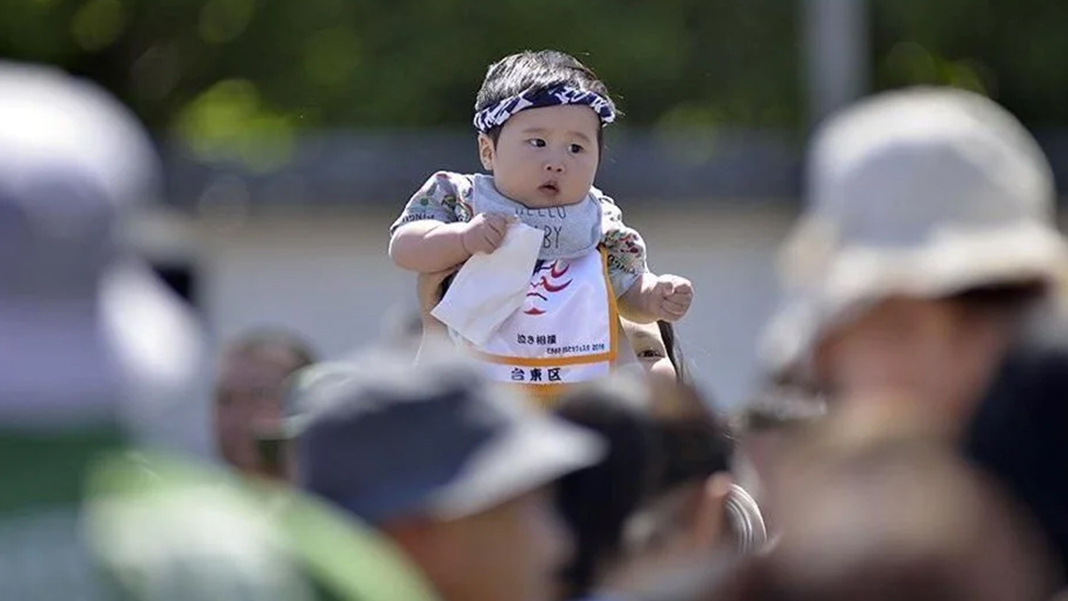 Japonya'da doğum oranında rekor düşüş