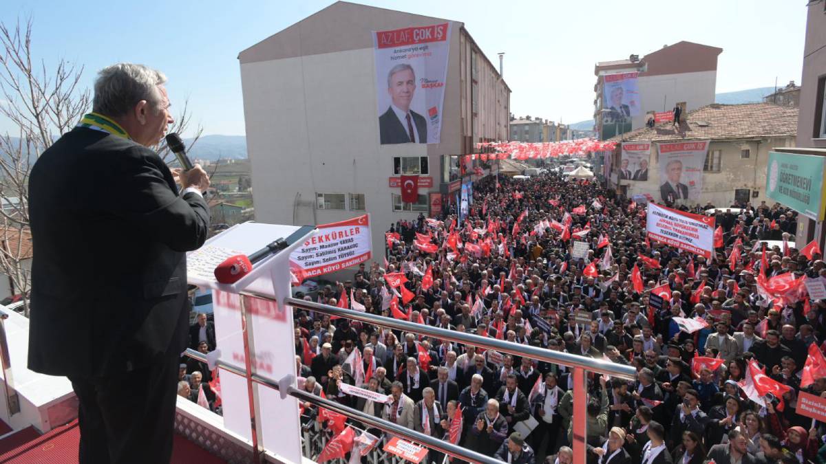 Mansur Yavaş’a Kalecik’te sevgi seli