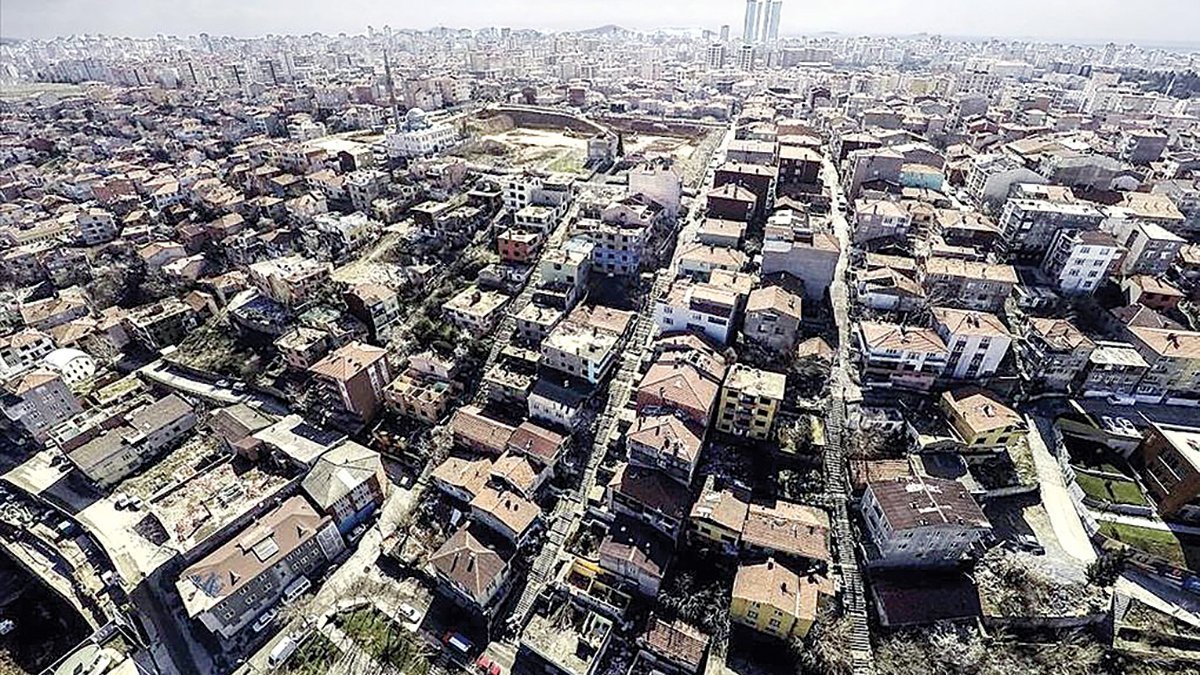 Tabut evler yerli yerinde