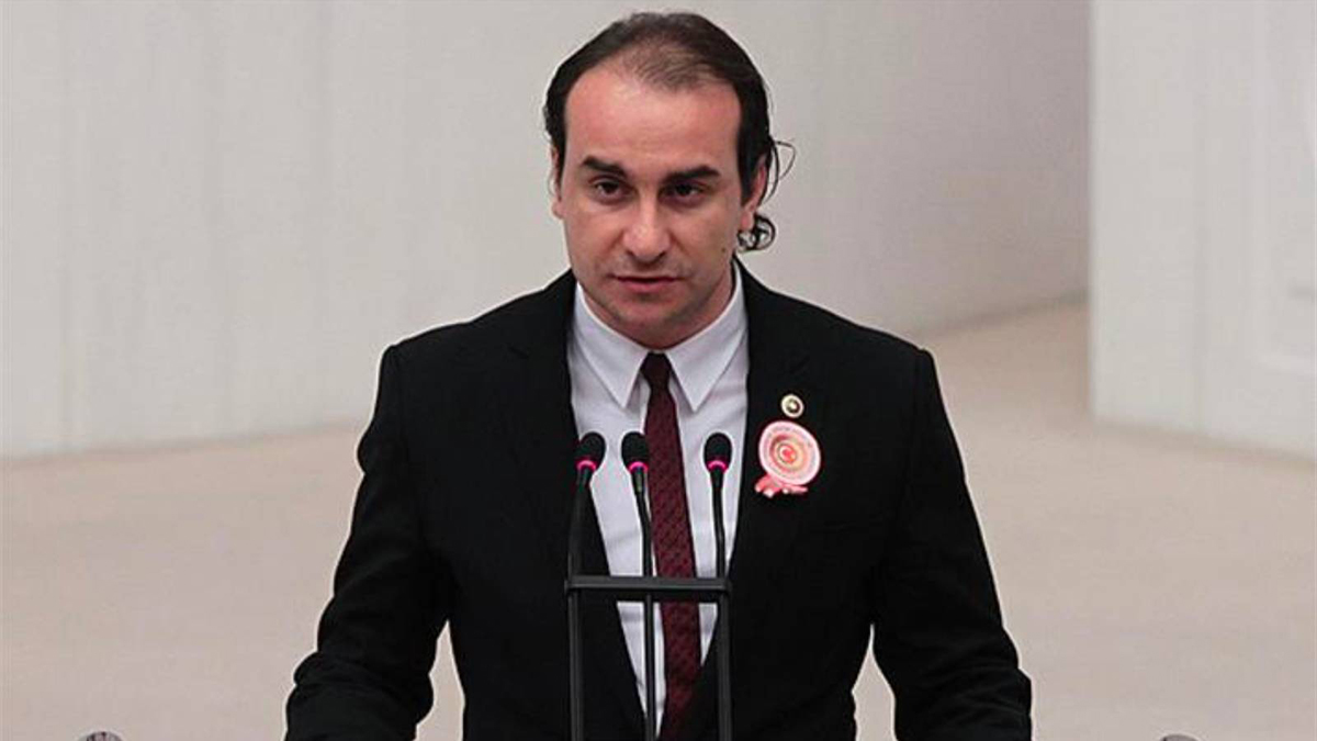 Türkeş'in oğlundan MHP'li isimlere zehir zemberek sözler