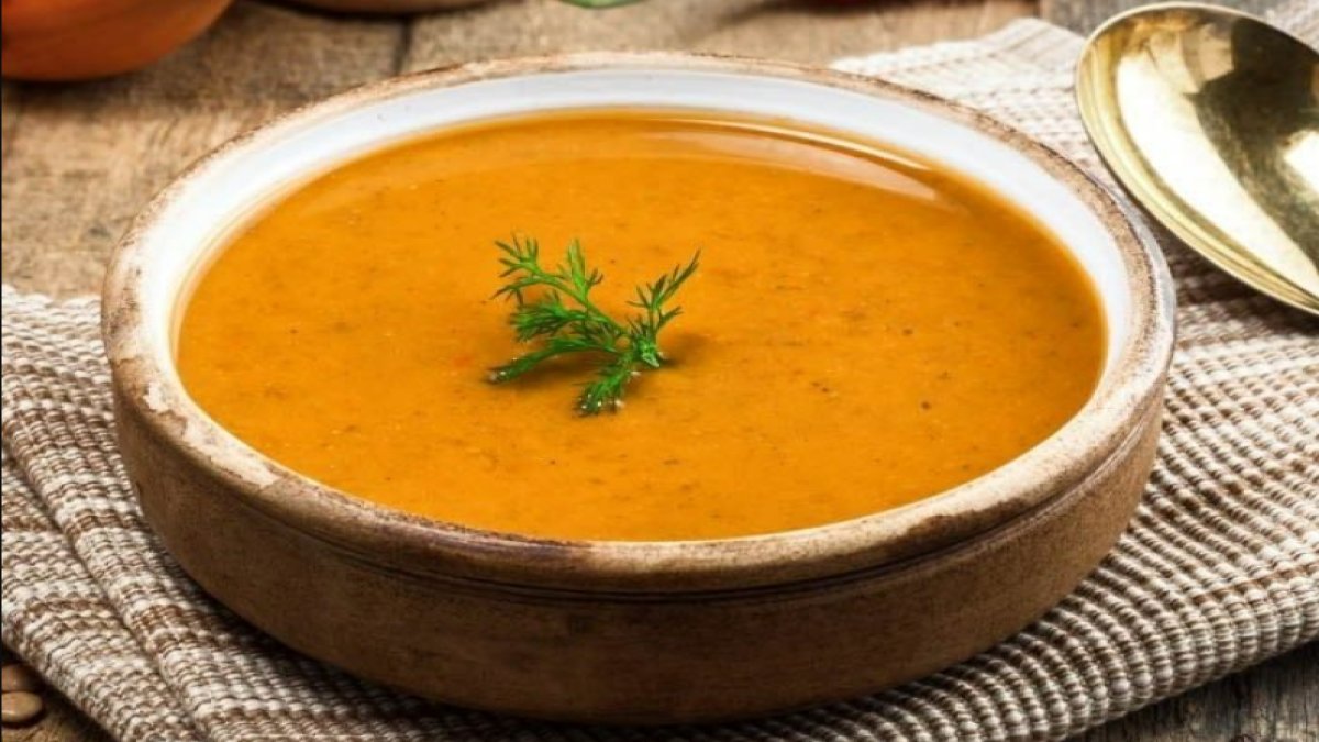 Kırmızı Mercimek Çorbası: Türk Mutfağının Lezzetli Çorbası