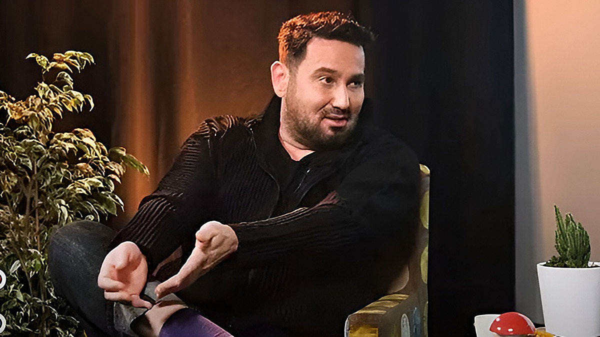 'Çok sinirliyim, mecbur kaldım' diyerek paylaştı! Metin Arolat'ın ifşası sosyal medyada gündem oldu