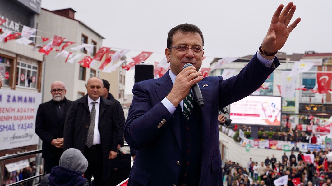 İmamoğlu'ndan Erdoğan'a 'yerel yönetimle iktidar aynı partiden olmalı' tepkisi: Her şeyi ona verirseniz bu milleti mahveder