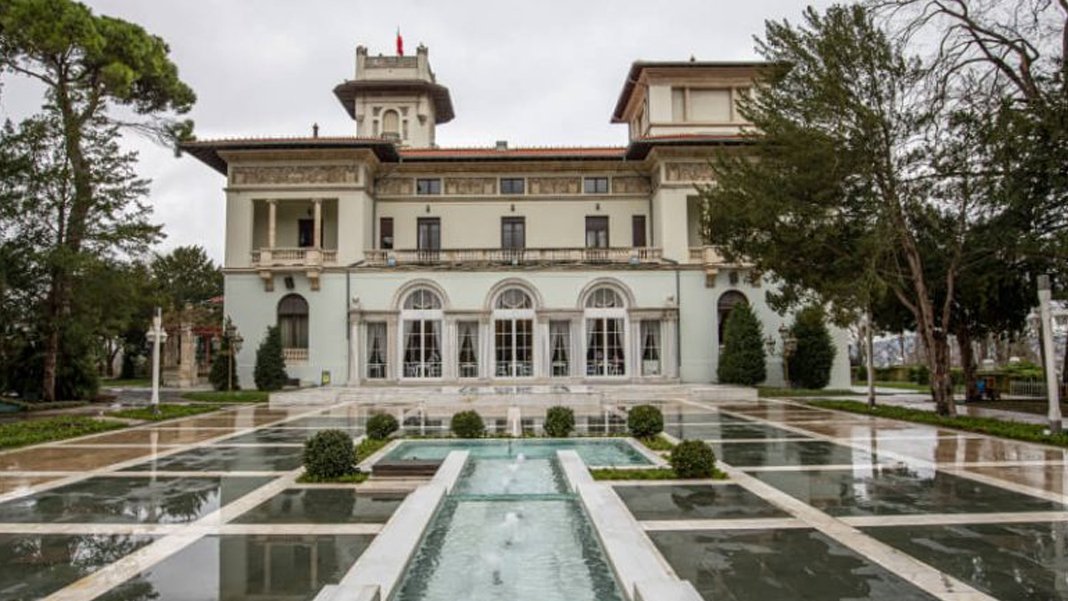 İstinaf 'Vakıflar Genel Müdürlüğü' kararını bozdu: Hidiv Kasrı İBB'de kaldı