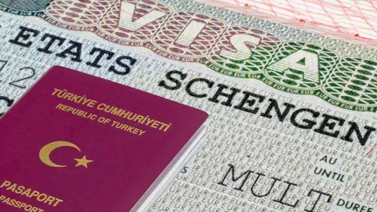 1 yıllık Schengen vizeniz şipşak hazır! Sadece bu şartı yerine getirin yeter