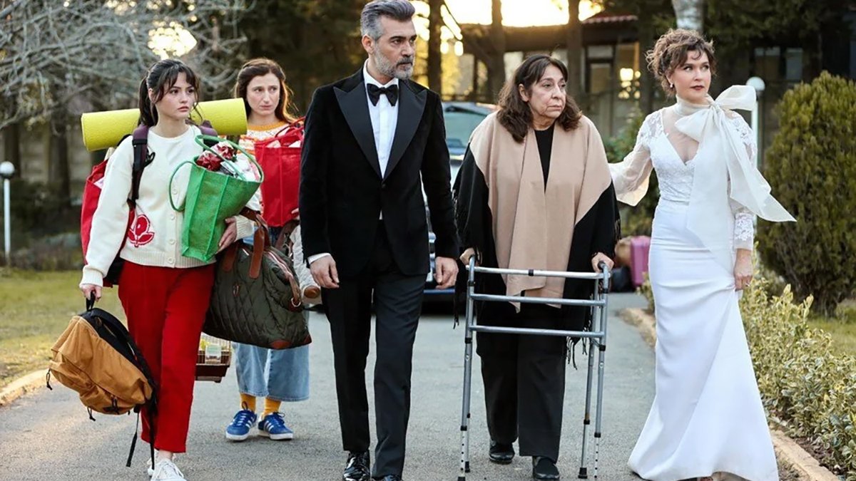 Yan Oda dizisi geliyor: Yayın tarihi belli oldu