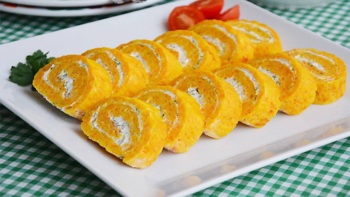 Tabağa atıp atıp yemelik! Havuçlu rulo salata nasıl yapılır?