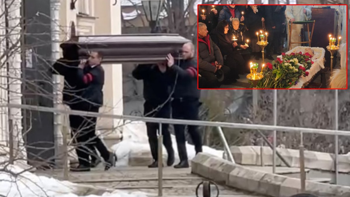 Tutuklama tehdidi gölgesinde Navalniy'e son görev