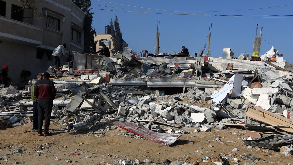 DSÖ: Şifa Hastanesi etrafındaki yıkımın tarif edilemez boyutta