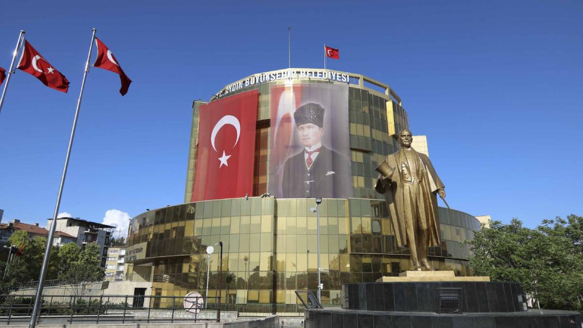 Aydın Büyükşehir Belediyesi’nden yeni bir hizmet daha: Refekatçi hizmetleri