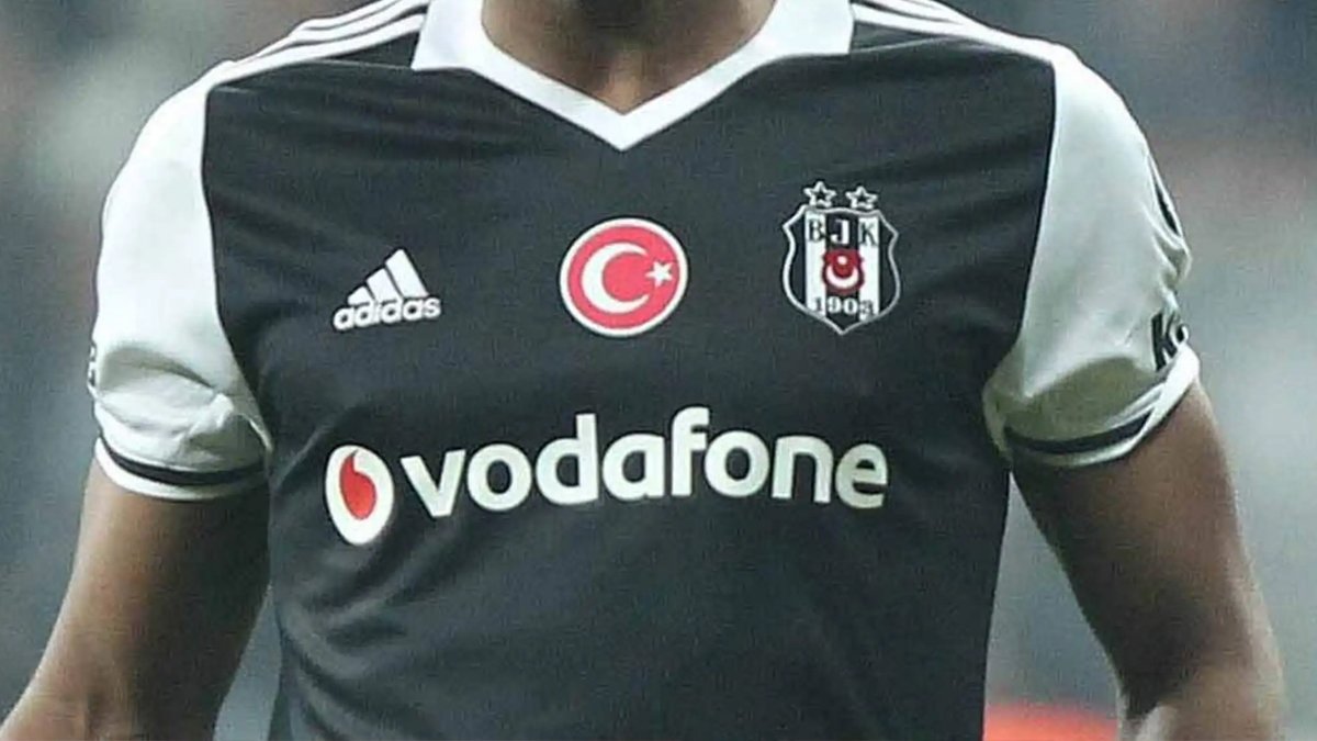 Beşiktaş'ın eski yıldızından tepki toplayan açıklama! 'Galatasaray'ın kazanmasını istiyorum...'