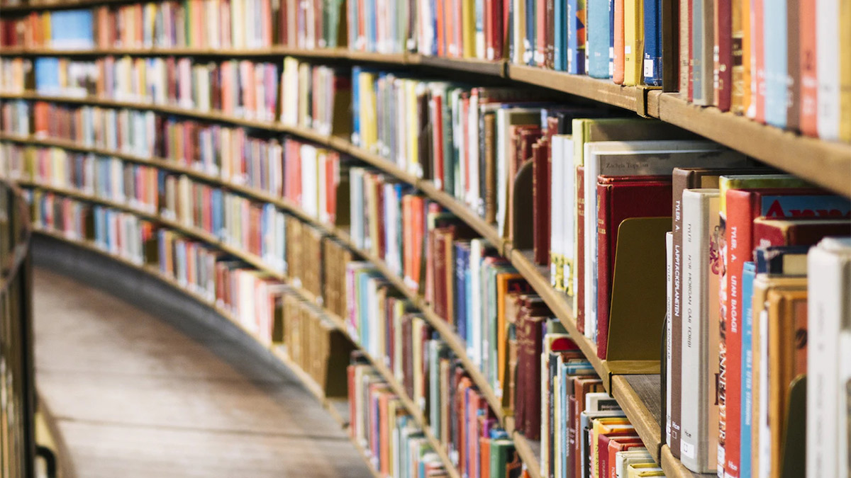 4 yeni kitap raflarda