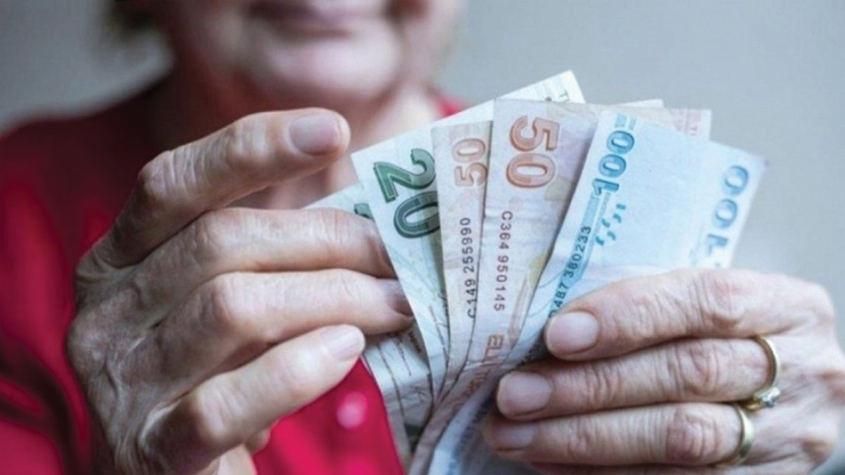 Uzman isimden emekli ikramiyesiyle ilgili dikkat çeken açıklama: Yüzde 50 artış yok, yüzde 72 düşüş var