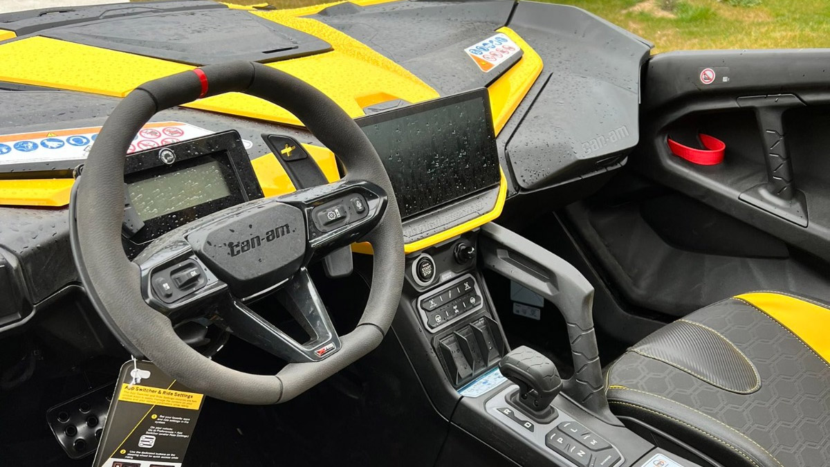 Off-Road tutkunlarının yeni gözdesi: Maverick R Türkiye'de! Fiyatını duyanlar 'Aman Allah'ım' diyor