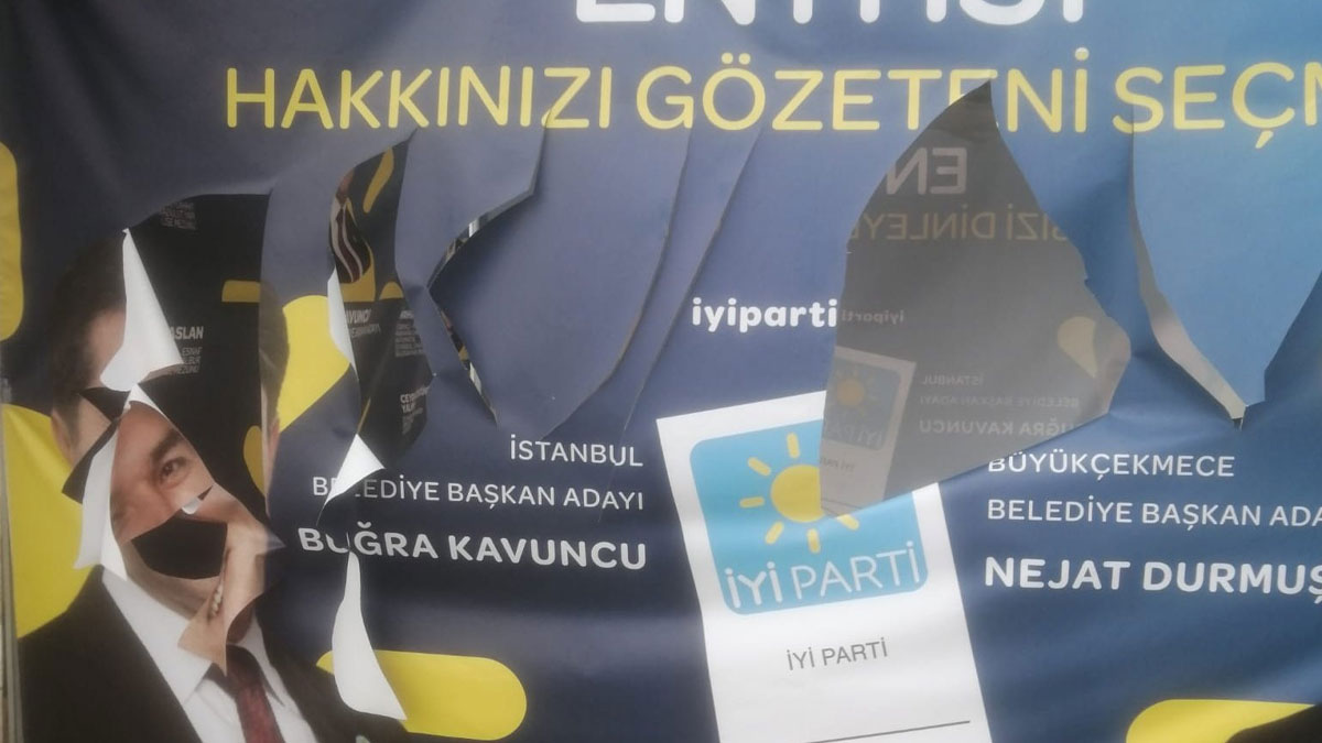 İYİ Parti'nin seçim çadırına kesici aletlerle saldırı
